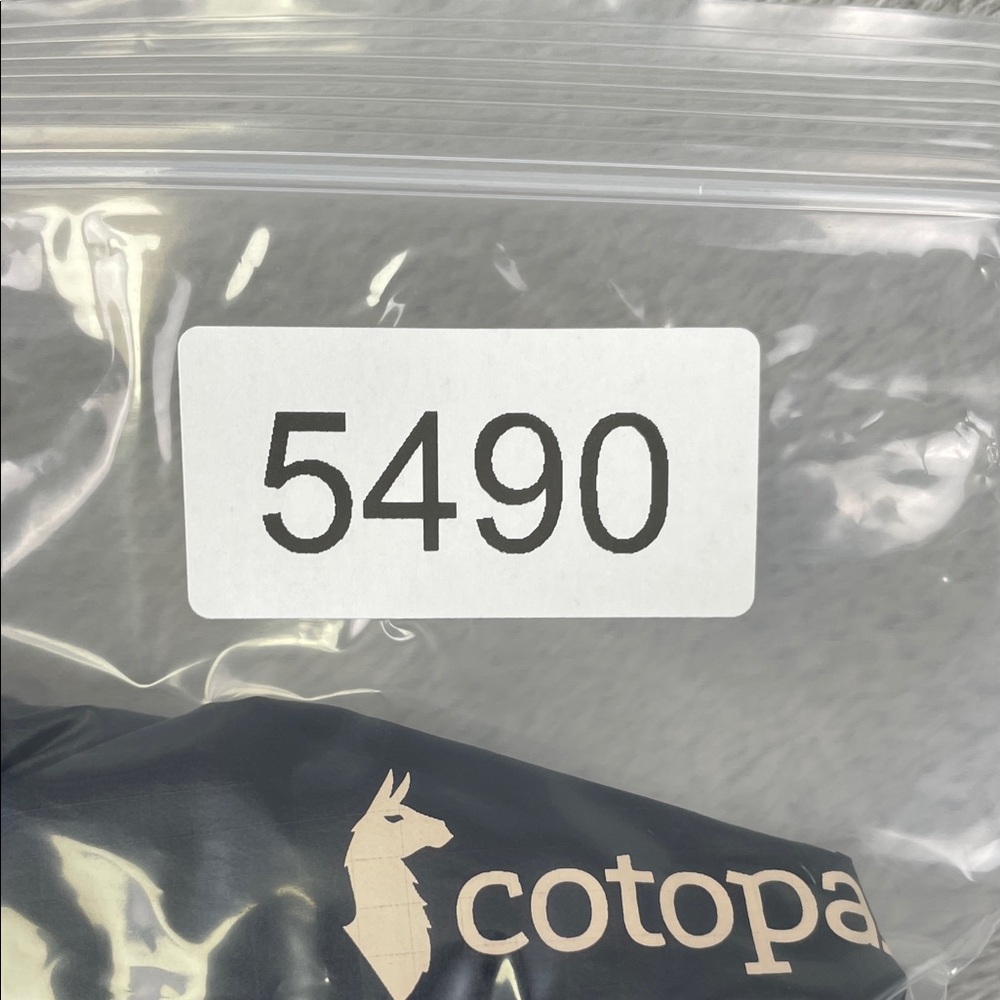 NEW Cotopaxi Womens XS Fuego LT 950 Down Black Jacket Minimalist Warm Outdoor - Picture 11 of 11